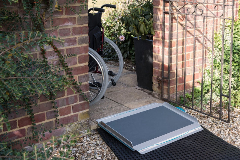 Rollout Trackway Patio